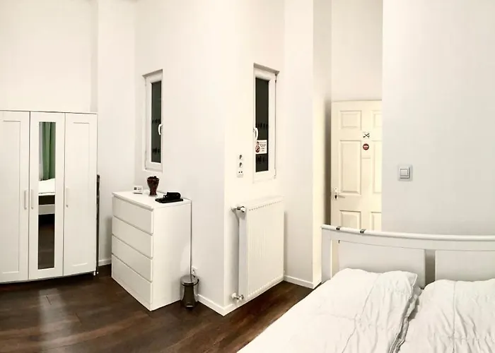 Διαμέρισμα Box Studio In Ruin Pub District